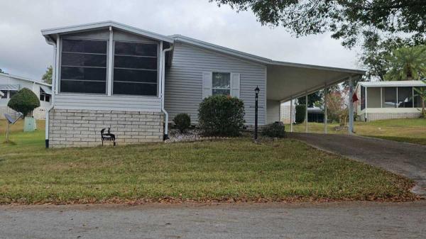 Photo 1 of 2 of home located at 709 Sutton Street Lot 2504 Lady Lake, FL 32159