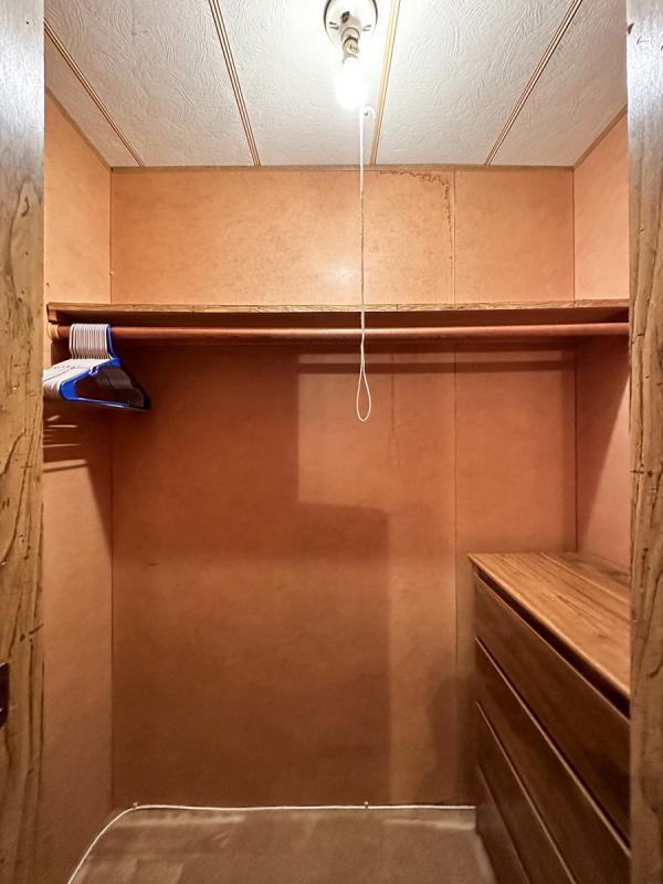 1975 Fuqua Mobile Home