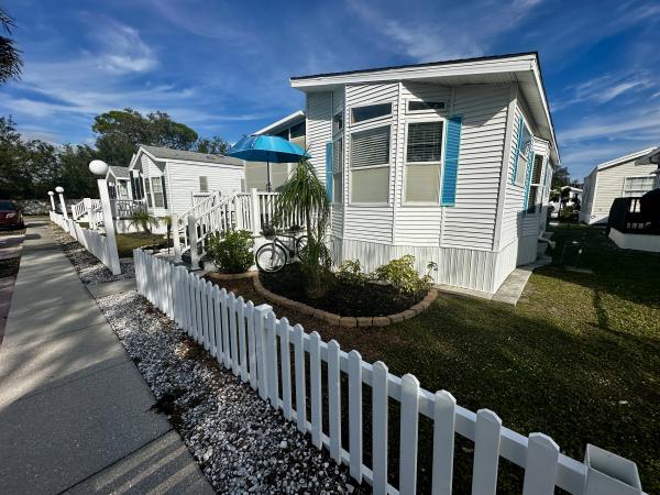 2004 Chariot Mobile Home