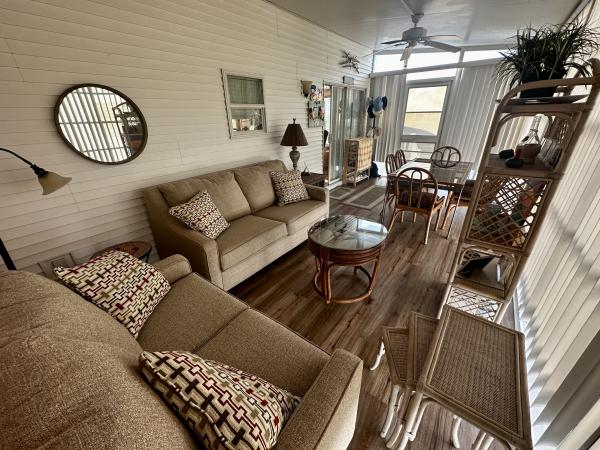 2004 Chariot Mobile Home