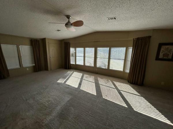 1990 FLEETWOOD Manufactured Home