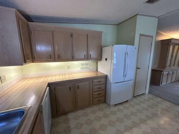 1990 FLEETWOOD Manufactured Home