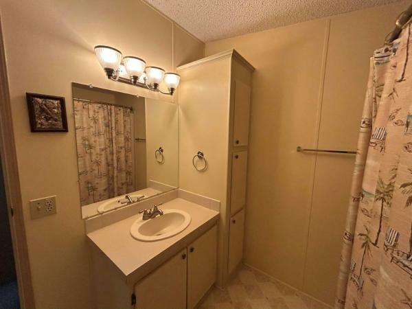 1990 FLEETWOOD Manufactured Home