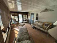1990 FLEETWOOD Manufactured Home