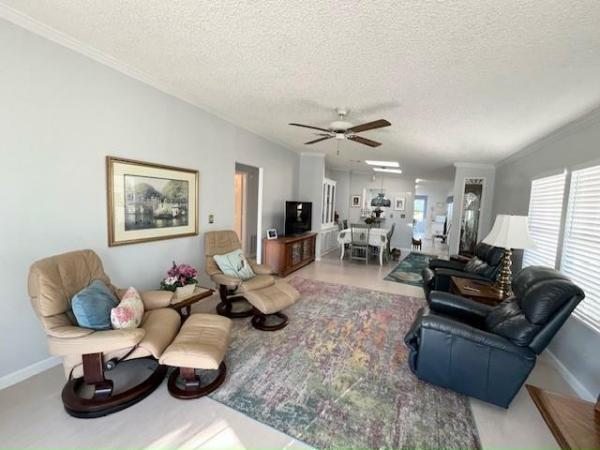 1989 GLEN Manufactured Home