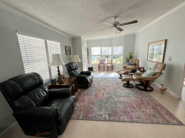 1989 GLEN Manufactured Home