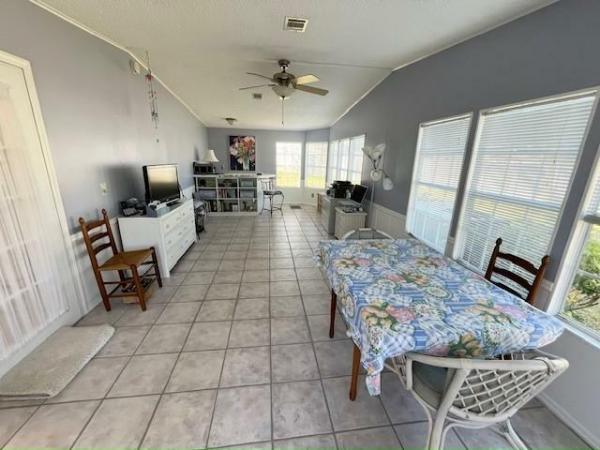 1989 GLEN Manufactured Home
