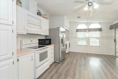 Photo 3 of 15 of home located at 2138 Cypress Cross Dr Lot 455 Lakeland, FL 33810