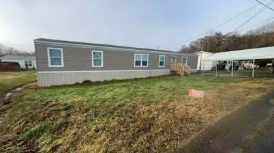 Mobile Home at 1415 Dolphin Way White Pine, TN 37890