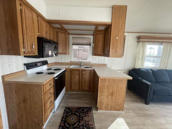 1992 Cavco Manufactured Home