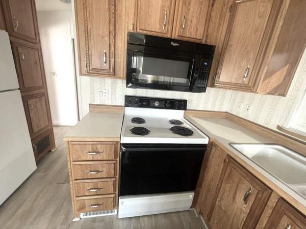 1992 Cavco Manufactured Home