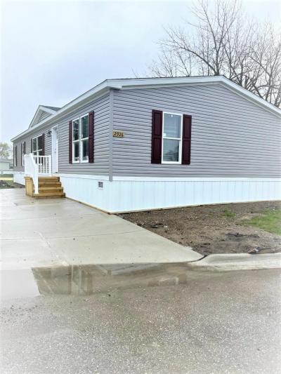 Mobile Home at 2926 East Anita Drive Lot 64 Saginaw, MI 48601