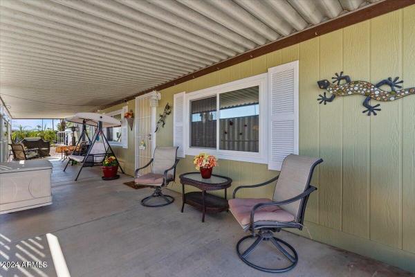 1984 Golden West Home Doublewide / Ground Set  Manufactured Home