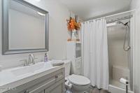 1984 Golden West Home Doublewide / Ground Set  Manufactured Home