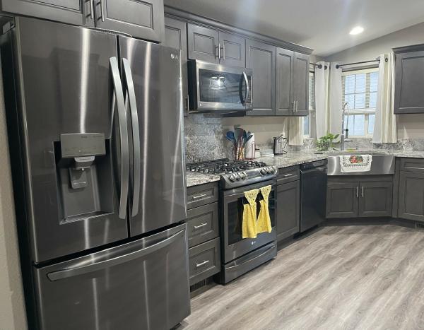 2005 Fleetwood Mobile Home For Sale