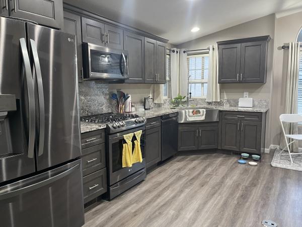 2005 Fleetwood 4603K Mobile Home