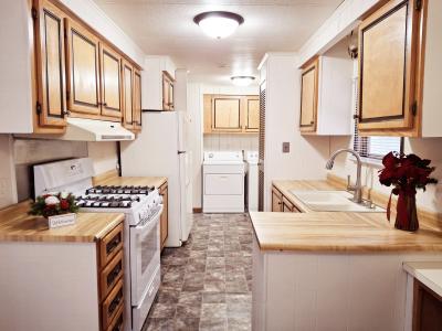 Mobile Home at 10450 6 Mile Rd 100 Battle Creek, MI 49014