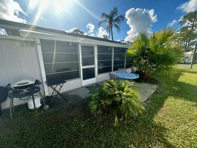 Photo 2 of 15 of home located at 7125 Fruitville Rd 1164 Sarasota, FL 34240