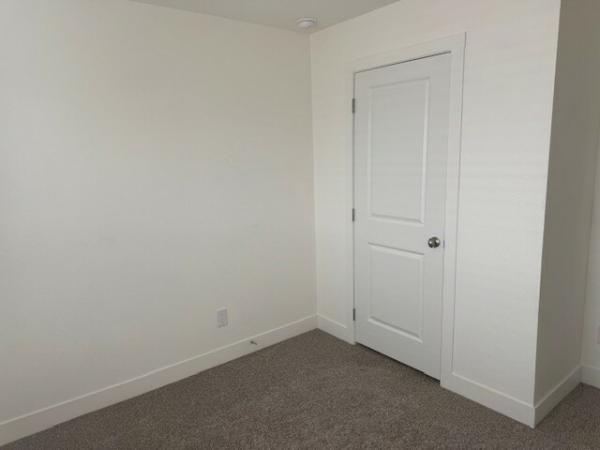2025 Clayton 52TIP24563A Mobile Home