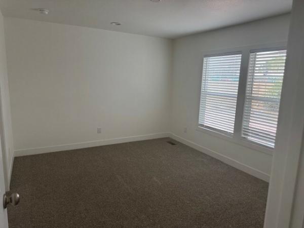 2025 Clayton 52TIP24563A Mobile Home