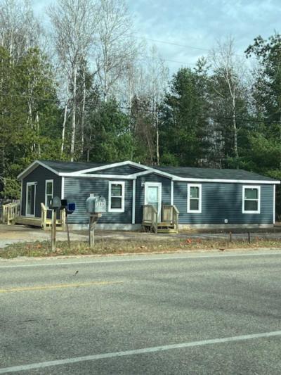 Mobile Home at 1375 Estey Rd Beaverton, MI 48612