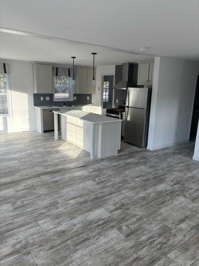Mobile Home at 1375 Estey Rd Beaverton, MI 48612