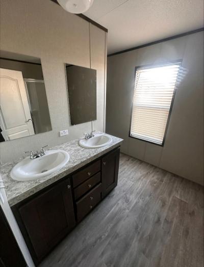 Photo 2 of 13 of home located at 5019 Redwood Fort Worth, TX 76119
