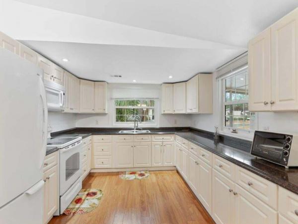 1991 Manufactured Home