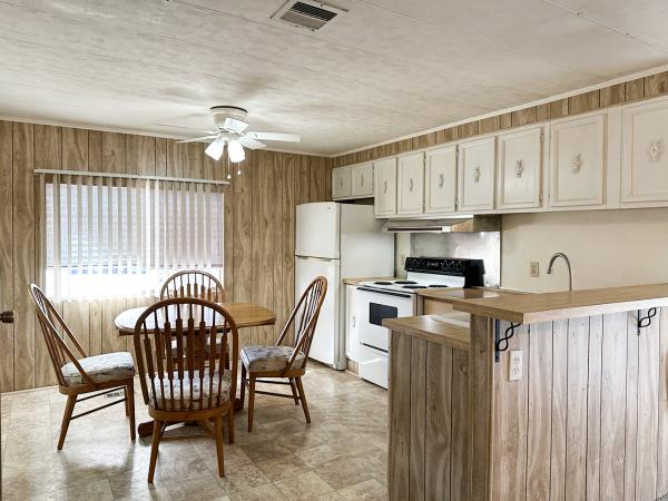 1977 DELMAR Manufactured Home