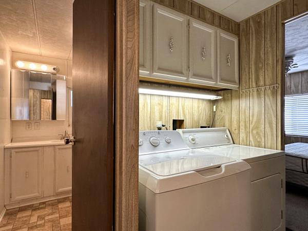 1977 DELMAR Manufactured Home