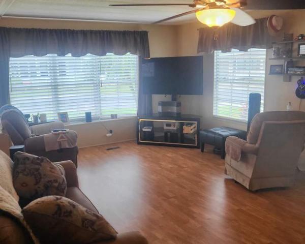 1979 TWIN Manufactured Home