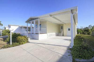 Photo 2 of 27 of home located at 701 Aqui Esta Dr. #70 Punta Gorda, FL 33950