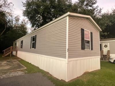 Mobile Home at 14054 La Hwy 44 Lot 42 Gonzales, LA 70737