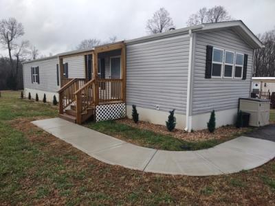 Mobile Home at 1272 Owen Dr Goode, VA 24556