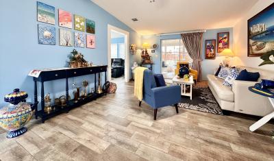 Photo 5 of 16 of home located at 2102 Bayou Drive South Ruskin, FL 33570