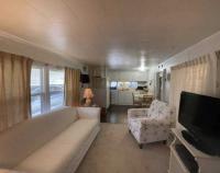 1959 NEWM 2BR/1BA Mobile Home