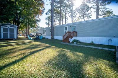 Photo 4 of 22 of home located at 210 Redwood Dr Newport, NC 28570