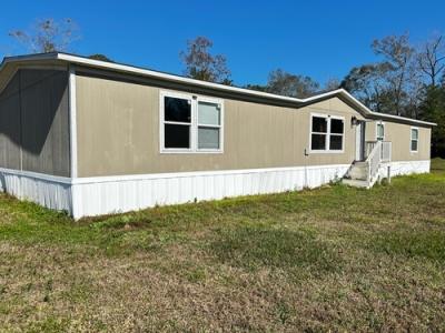 Mobile Home at 72 County Road 3371B Cleveland, TX 77327