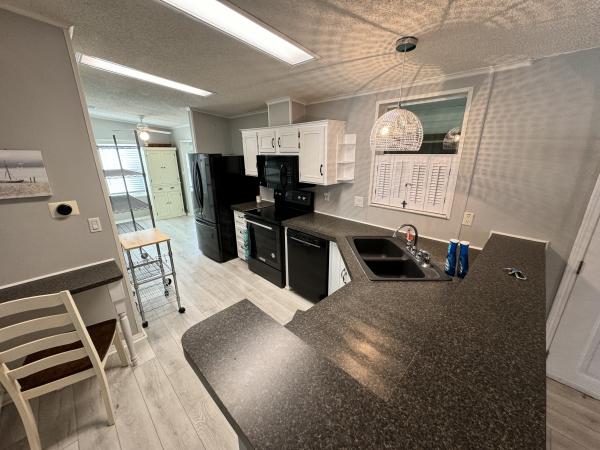2001 MERT N/A Mobile Home