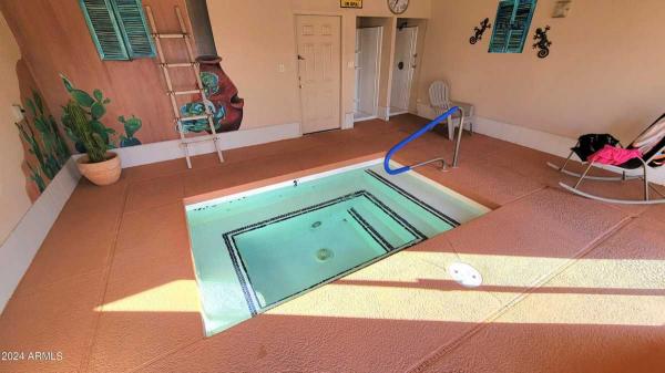 1984 Golden West Home Doublewide / Ground Set  Manufactured Home