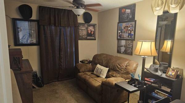2016 Fleetwood Manufactured Home