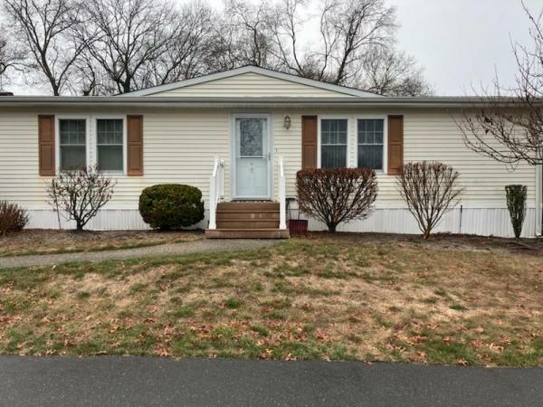 Photo 1 of 2 of home located at 1661 Old Country Rd. #473 Riverhead, NY 11901