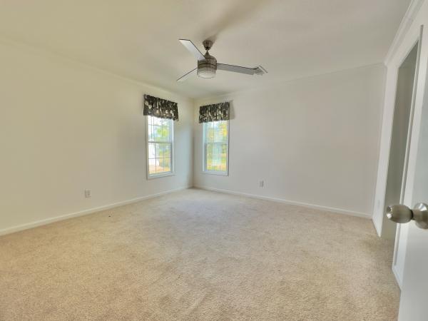 2023 Skyline LE5035 Mobile Home