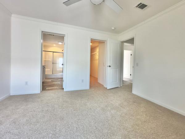 2023 Skyline LE5035 Mobile Home