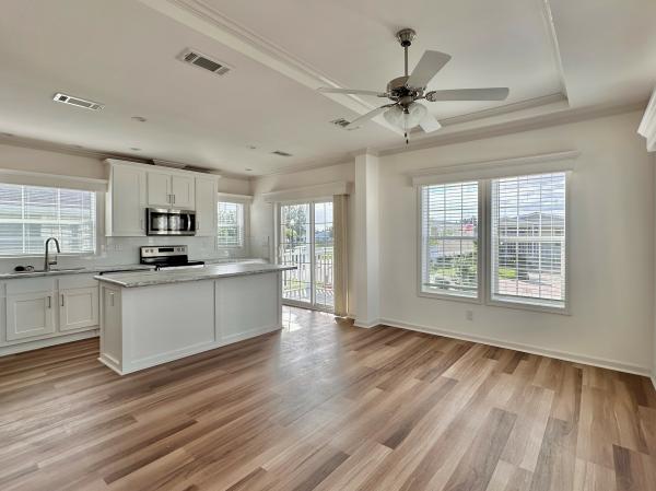 2023 Skyline LE2100 Mobile Home