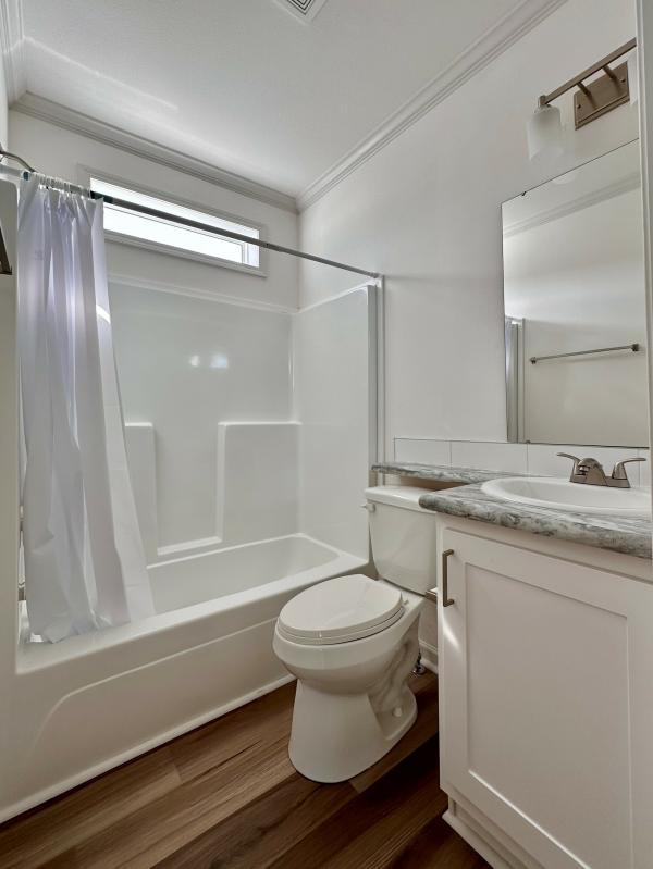 2023 Skyline LE2100 Mobile Home