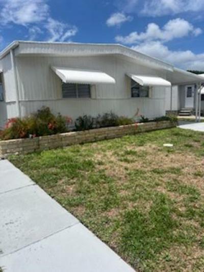 Mobile Home at 4941 Windmill Manor Ave. Bradenton, FL 34203