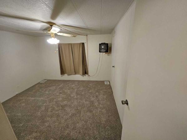 1981 KLDO HS Mobile Home