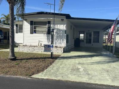 Mobile Home at 4823 Flamingo Dr Zephyrhills, FL 33541