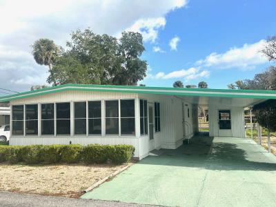 Mobile Home at 212 S Sycamore Drive Tavares, FL 32778